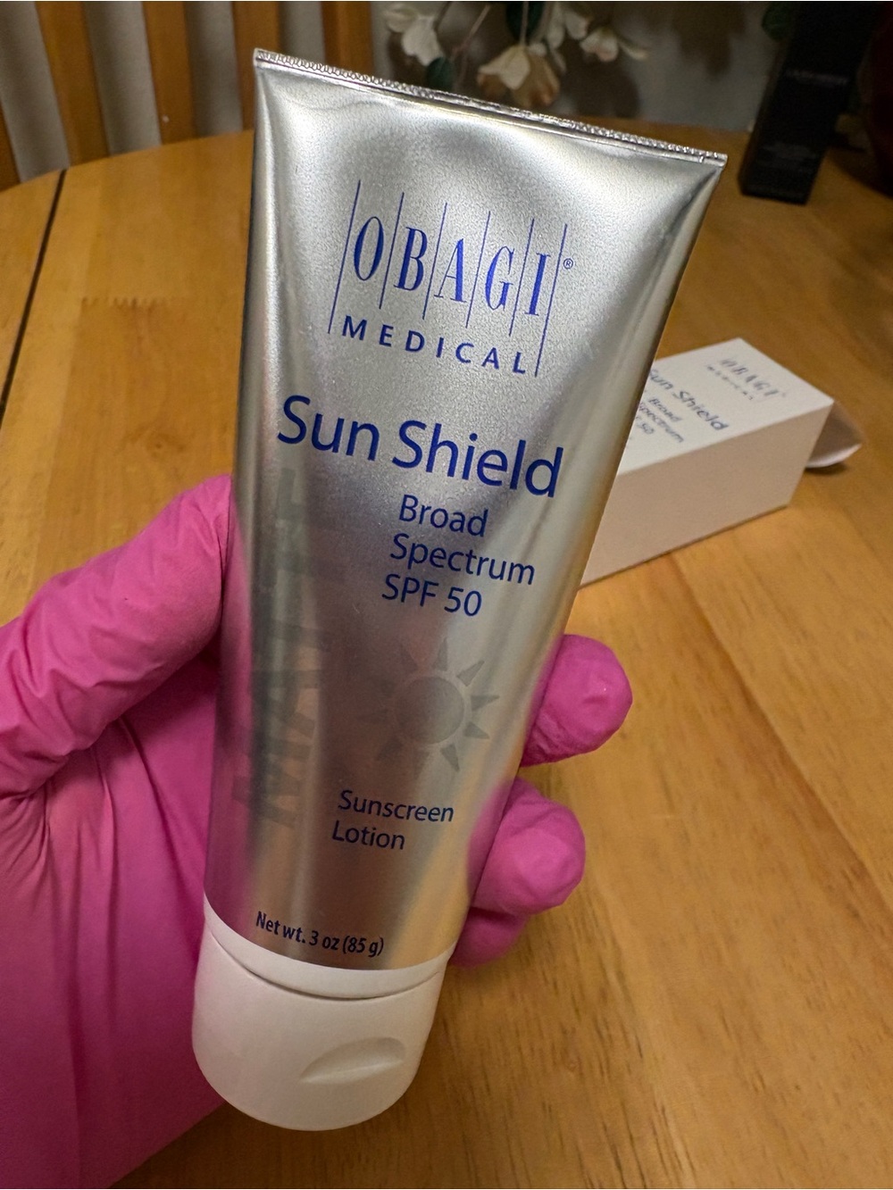 Obagi Medical Sun Shield Broad Spectrum SPF 50,Sunscreen Lotion 3oz,SEALED 04/28 - Picture 3 of 11